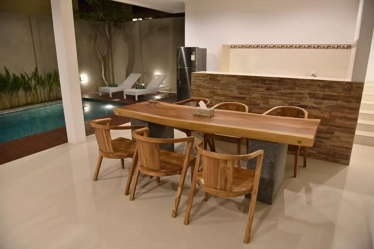 Selog Villa Seminyak  Indonesia