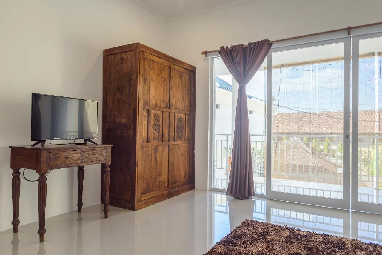 סמיניאק Selog Villa